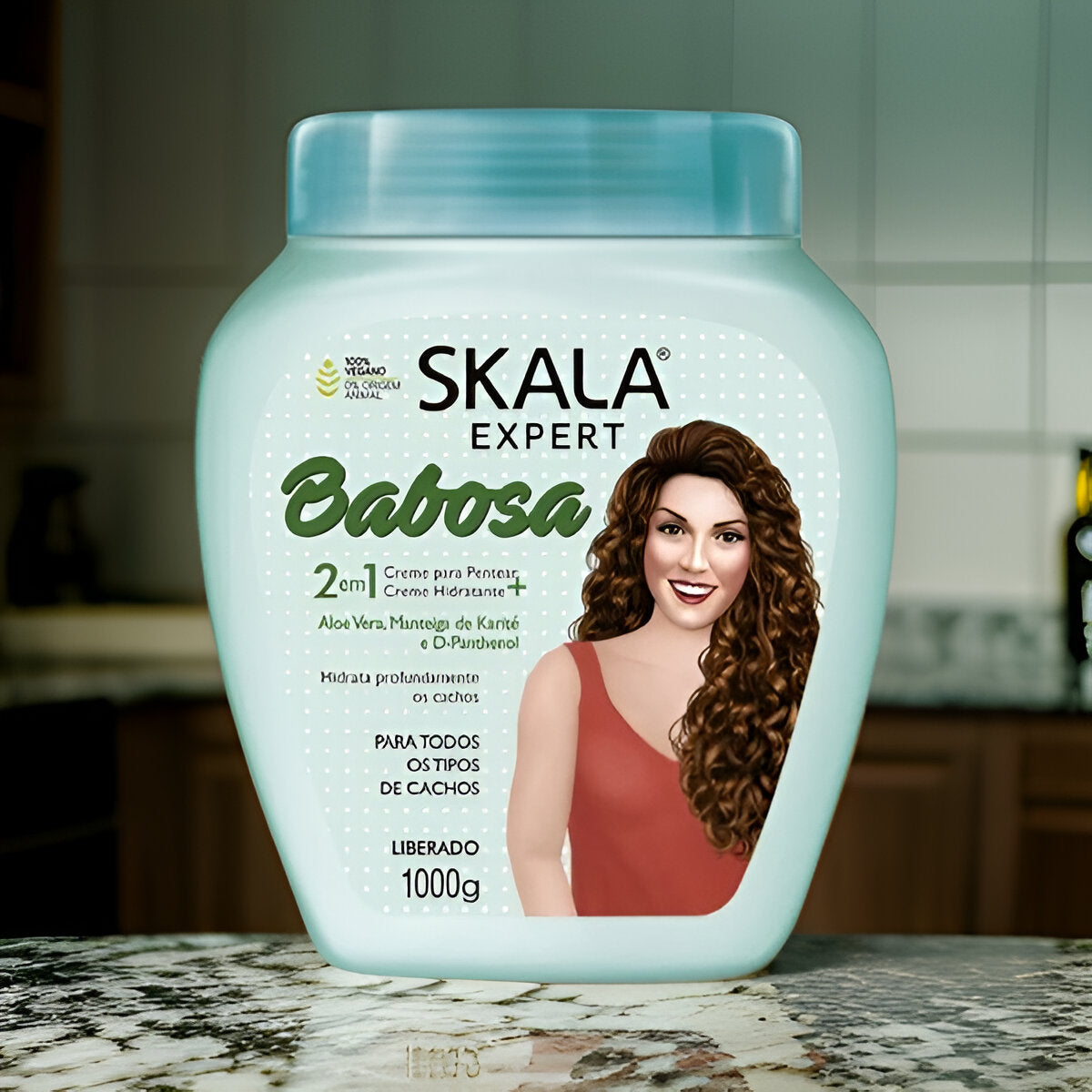 Skala Babosa 2-in-1 Hair Mask 1000g – Aloe vera-infused deep hydration treatment for curly hair. Enhances softness, definition, and shine with a vegan formula